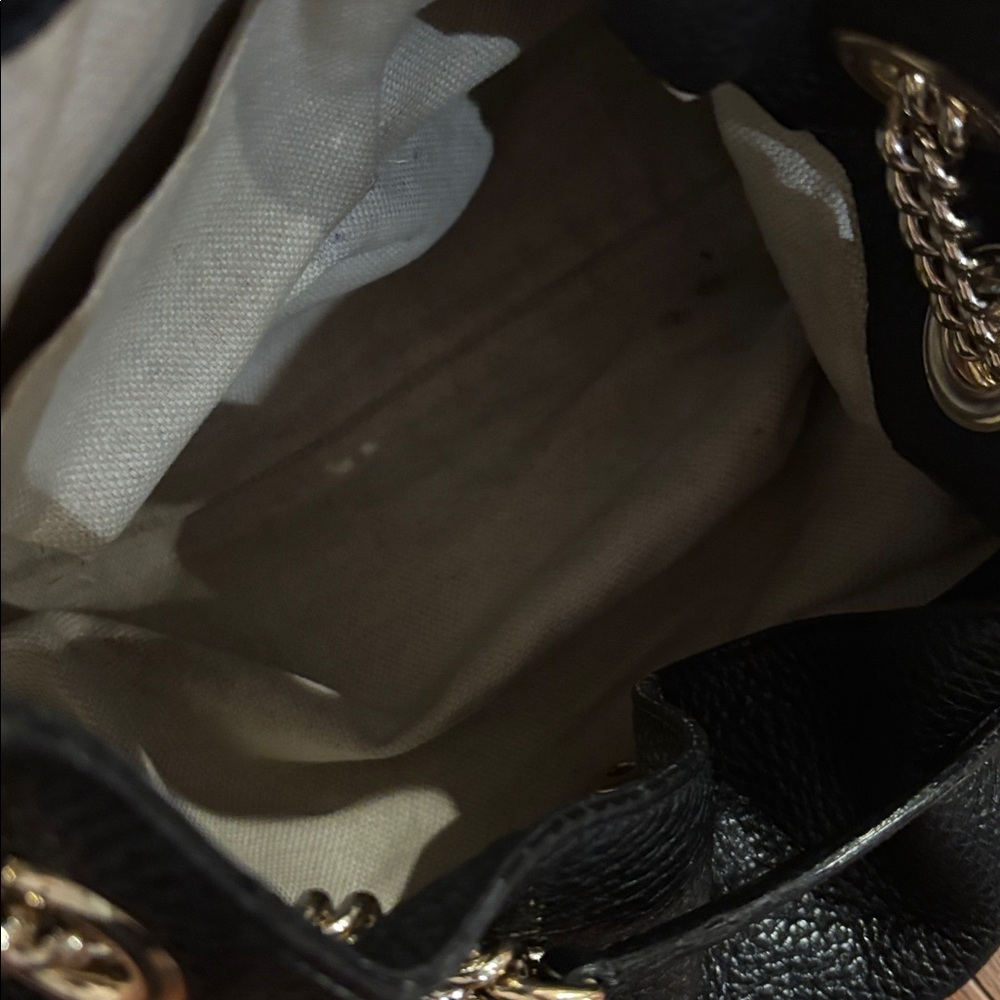 AUTHENTIC GUCCI SHOULDER BAG - Picture 7 of 15